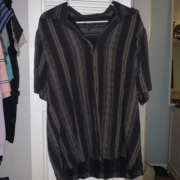 cute button up - Picture 1 of 2